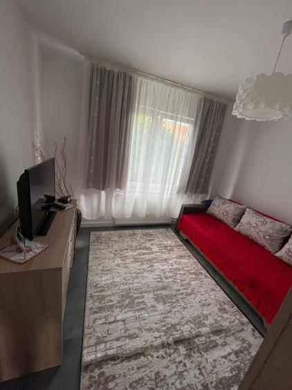 Apartament cu 2 camere decomandat în Tudor