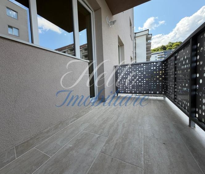 Apartament cu 2 camere semidecomandat în Florești