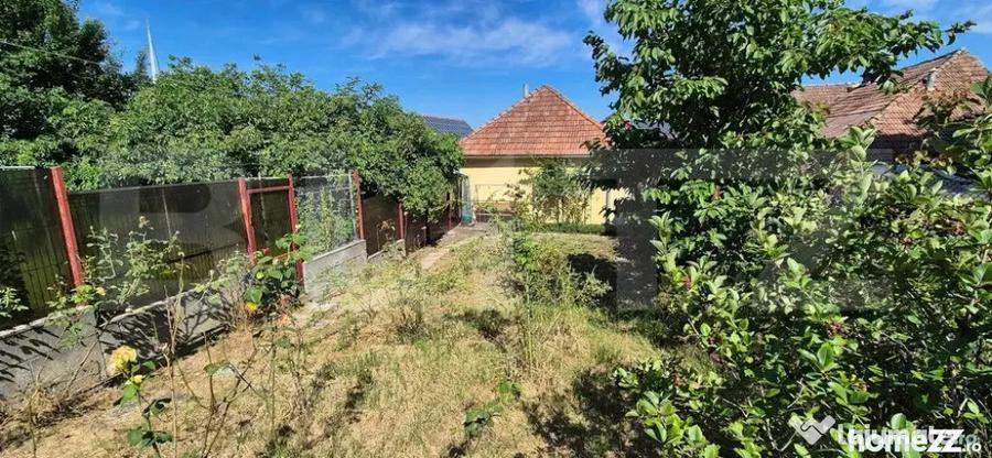 Casă cu 2 camere cu Teren 100 Mp în Dej