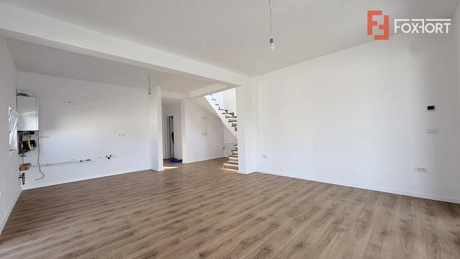 Duplex de vanzare, 5 camere despartit, cu toate utilitatile zona LIDL - Mosnita - 1
