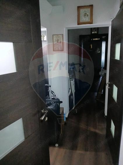 Apartament cu 2 camere decomandat în Târgu Neamț