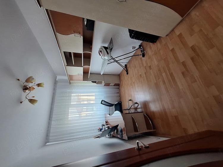 Apartament cu 3 camere decomandat în Rogerius