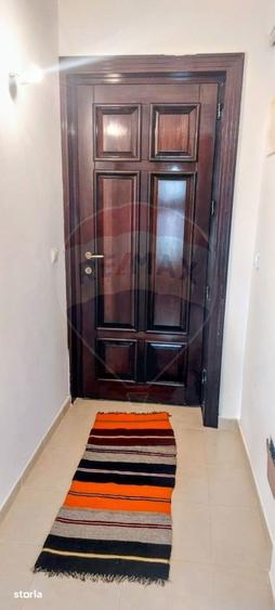 Apartament cu 2 camere decomandat în Galata