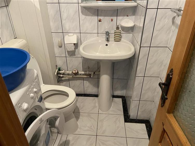Apartament cu 3 camere decomandat, mobilat în Ultracentral