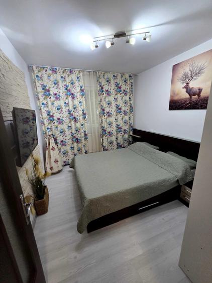Apartament cu 2 camere semidecomandat în Malu Roșu