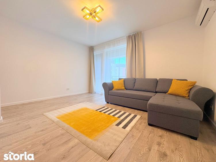 Apartament cu 2 camere, mobilat în Est