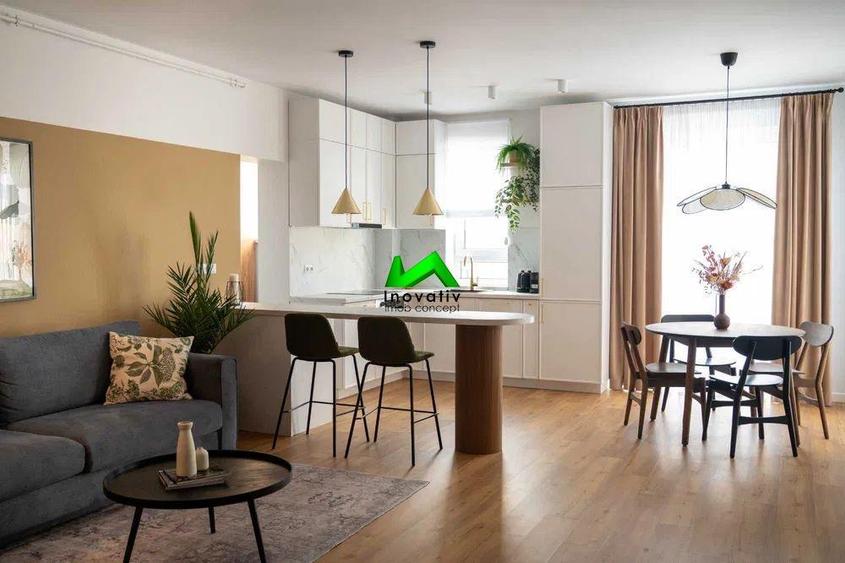 Apartament cu 2 camere decomandat, mobilat în Central