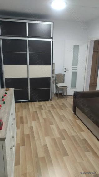 Garsonieră decomandată, mobilată în Sânpetru