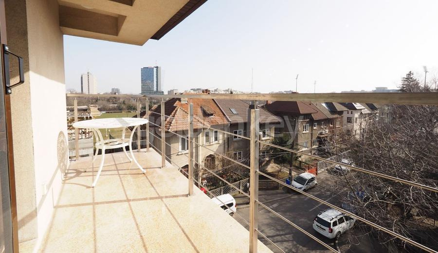 Apartament cu 4 camere decomandat, mobilat în Floreasca