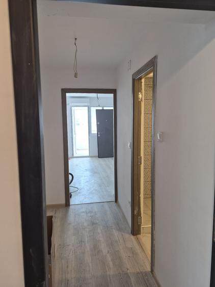 Apartament cu 3 camere semidecomandat în Ultracentral