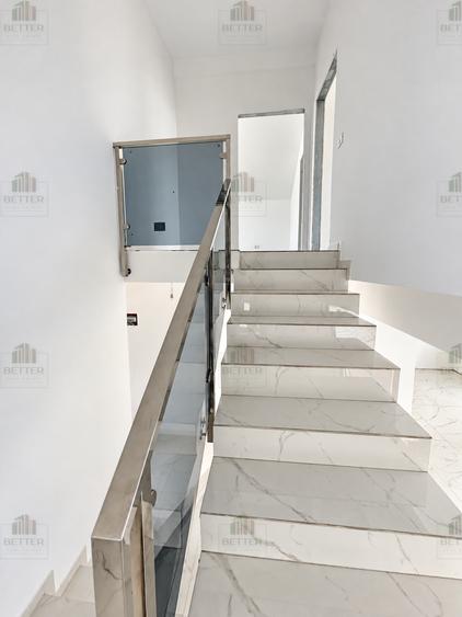 Casă cu 4 camere cu Teren 270 Mp în Berceni