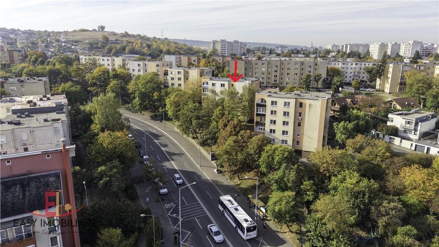 Apartament cu 2 camere decomandat în Tudor