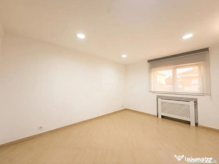Apartament cu 3 camere decomandat în Eminescu