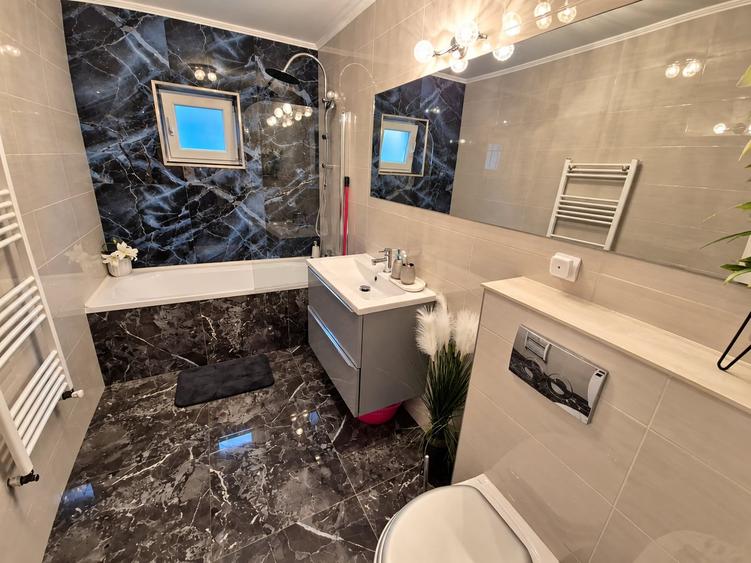 Apartament cu 2 camere semidecomandat, mobilat în Florești