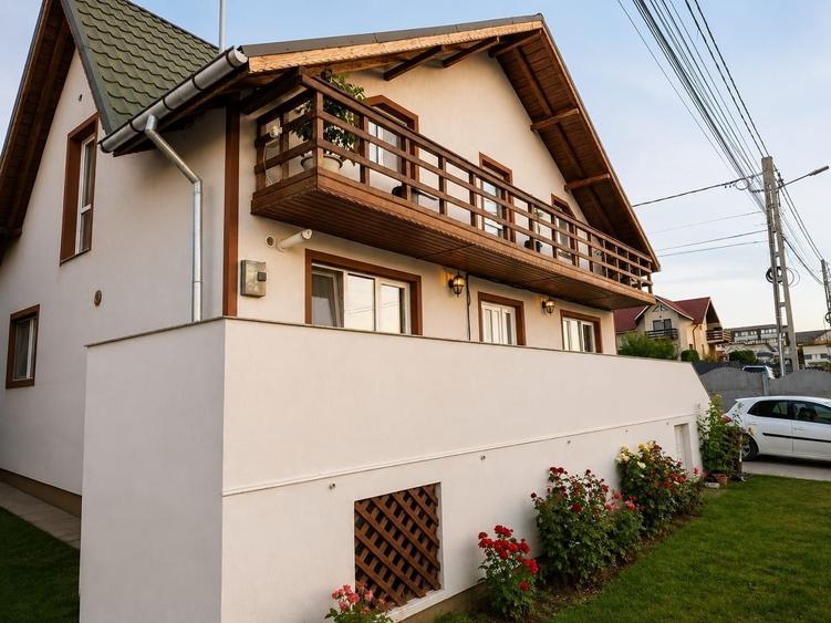 Casă cu 4 camere în Valea Lupului