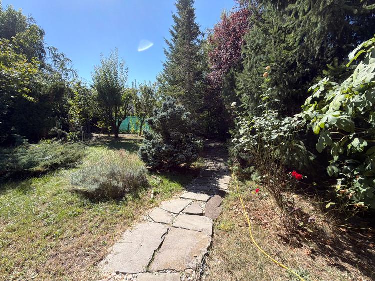 Casă individuală cu 5 camere cu Canalizare în Corbeanca