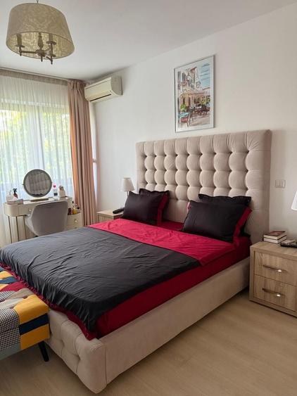 Apartament cu 3 camere, mobilat în Iancu Nicolae