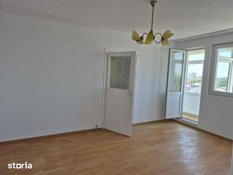 METROU 1 MAI apartament 2 camere FARA RISC SEISMIC - se accepta credit - 9