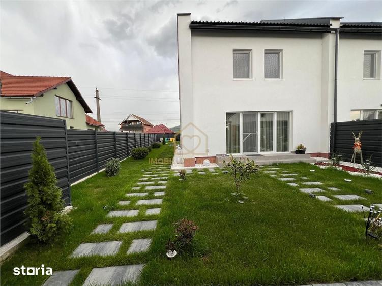 Casă cu 4 camere cu Teren 350 Mp în Recea