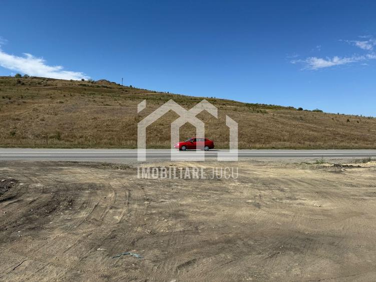Teren Construcții intravilan de 6300 mp, în Răscruci