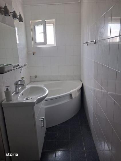 Apartament cu 2 camere decomandat în Tineretului