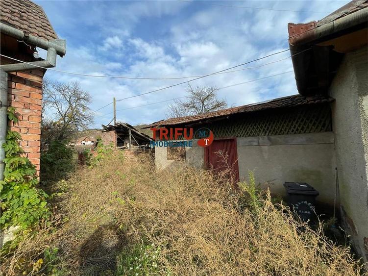 Casă individuală cu 3 camere cu Canalizare în Cricău