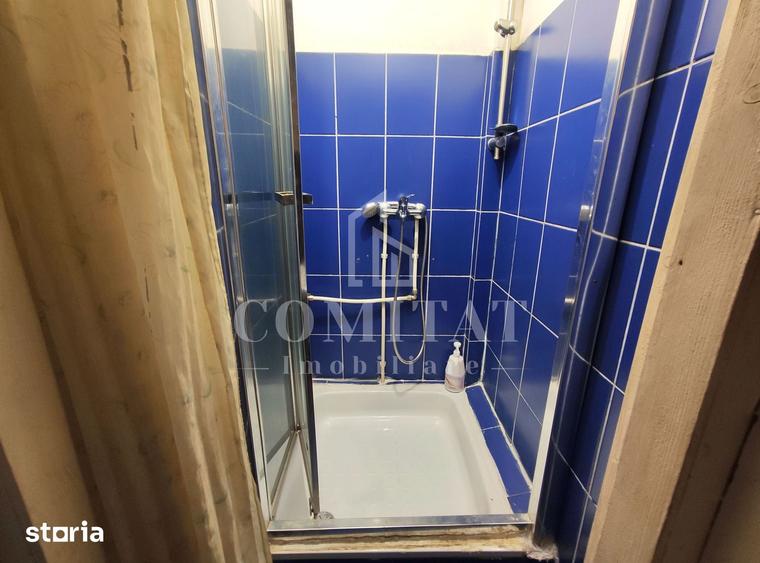Casă cu 6 camere cu Teren 125 Mp în Central