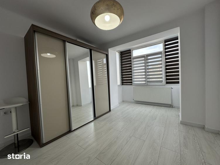 Apartament cu 3 camere semidecomandat în Ultracentral
