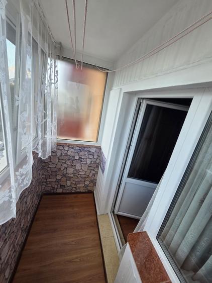 Apartament cu 2 camere decomandat în Craiter