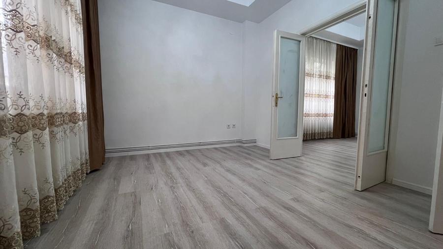 Apartament cu 2 camere semidecomandat în Unirii