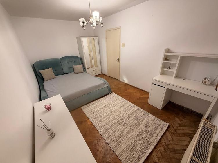 Apartament cu 2 camere în Podu Roș