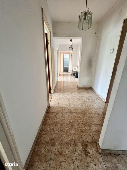 Apartament cu 3 camere decomandat în Vatra Luminoasă