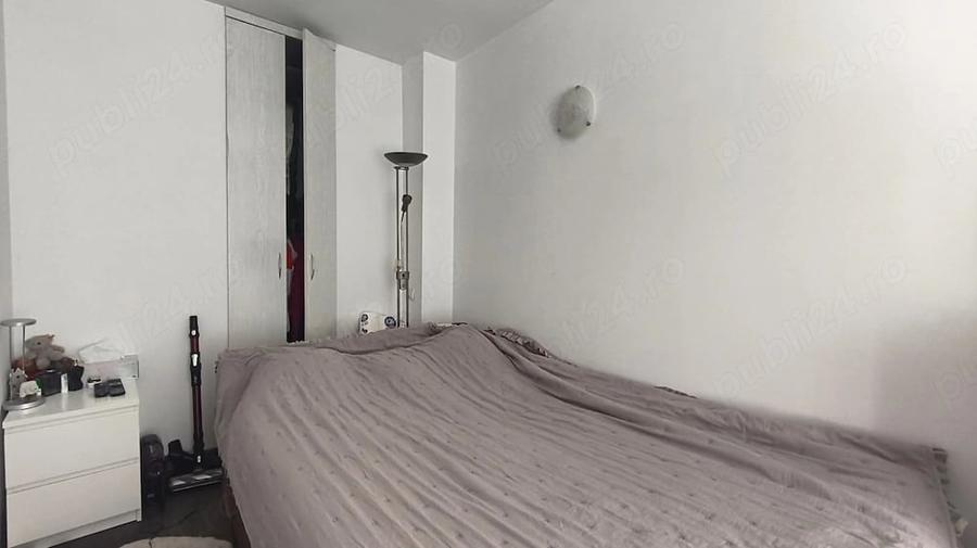Apartament cu 3 camere semidecomandat în Ultracentral