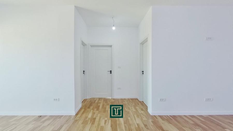 Apartament cu 3 camere decomandat în Miorița