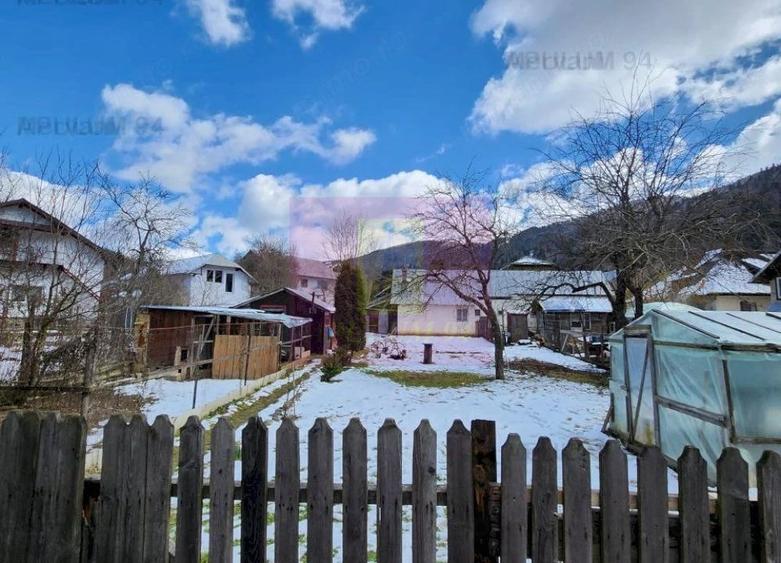 Teren de 667 mp, în Azuga