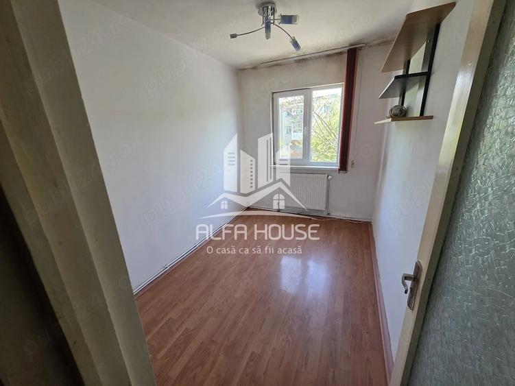 Apartament cu 3 camere nedecomandat în Govândari