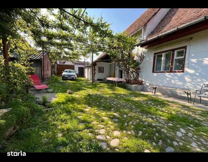 Casă cu 4 camere în Viscri