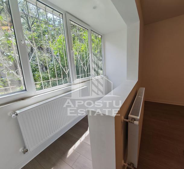 Apartament cu 2 camere semidecomandat, mobilat în Gheorghe Lazăr