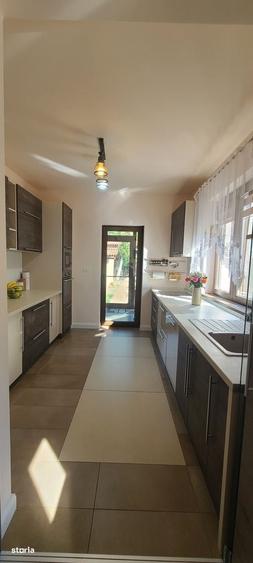 Casă cu 4 camere cu Teren 720 Mp în Aradul Nou