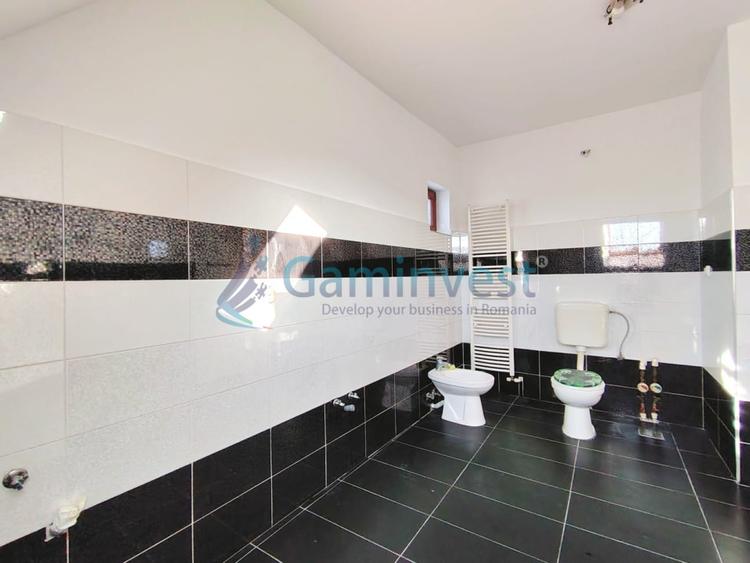 Apartament cu 3 camere decomandat în Vest