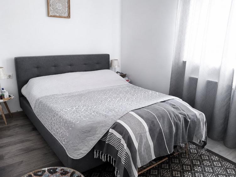 Casă individuală cu 4 camere cu Teren 230 Mp în Vișani