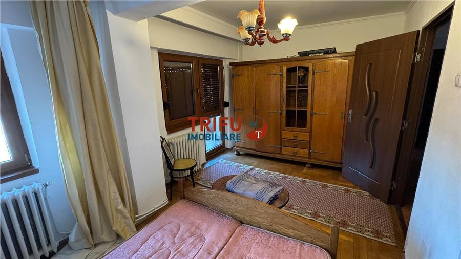Apartament cu scara interioara de inchiriat zona Cetate - 13