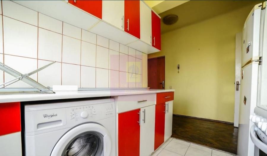 Garsonieră decomandată în Cantemir