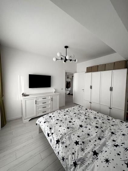 Apartament cu 2 camere decomandat în Exterior Vest