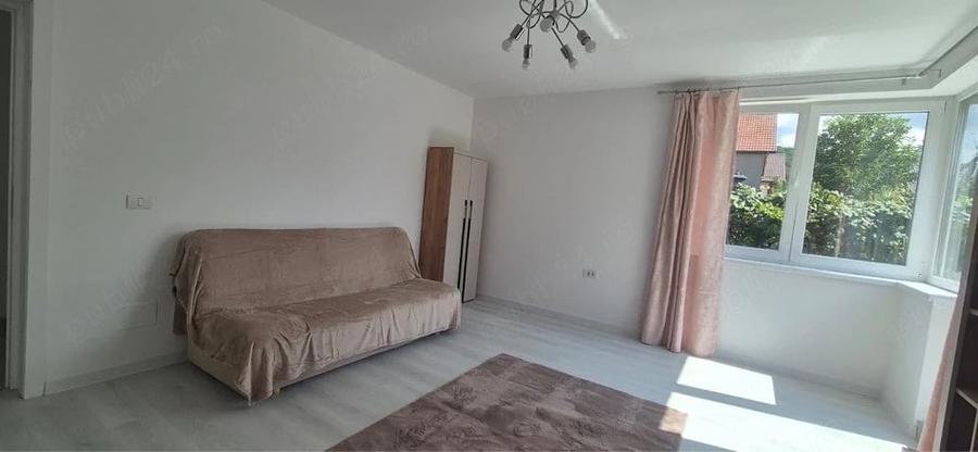 Spațiu comercial, de 65 mp, în Central