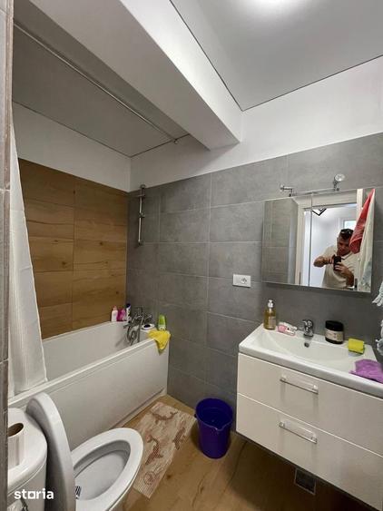 Apartament cu 2 camere decomandat în Bârnova