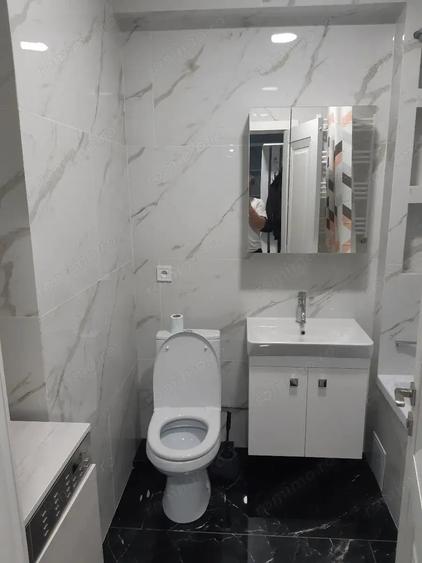 Garsonieră decomandată în Sebastian