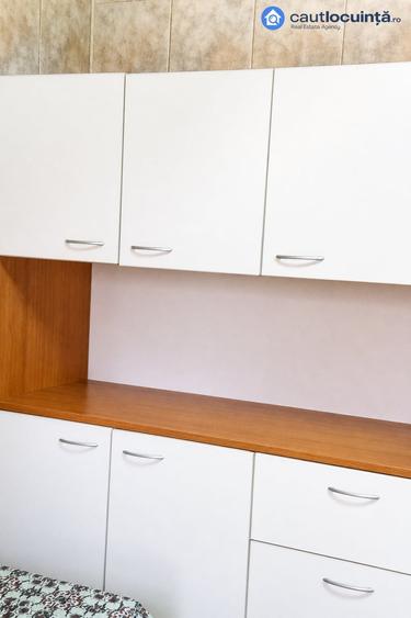 Apartament cu 3 camere în Grivița