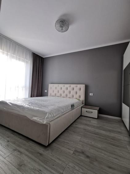 Casă cu 3 camere cu Canalizare în Dumbrăvița