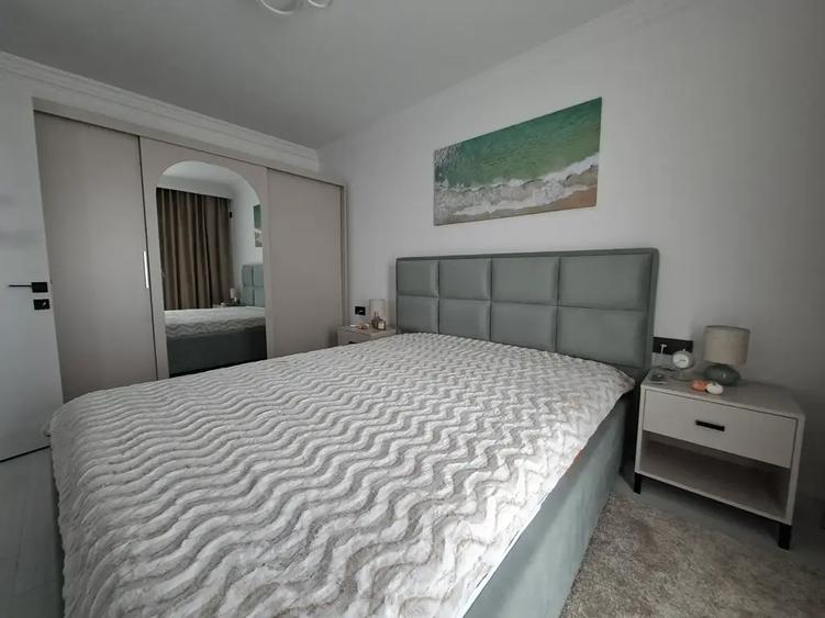 Apartament cu 2 camere decomandat, mobilat în Theodor Pallady